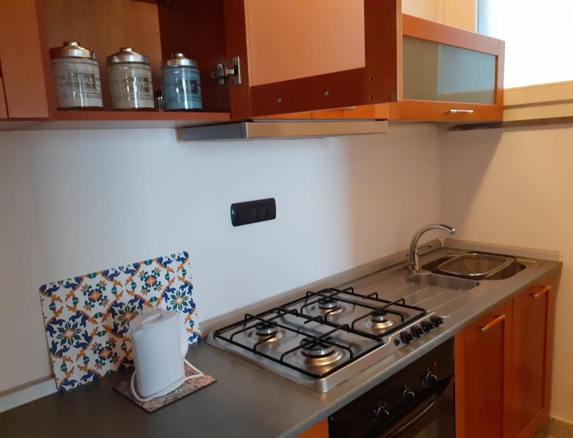 Olimpia Apartment City Center Salerno Exterior foto